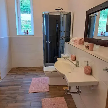 U Vajdov * Stara Lehota