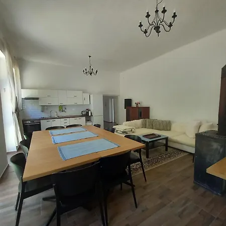 شقة U Vajdov Stara Lehota