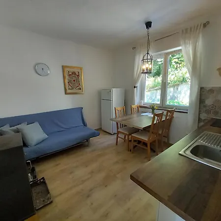 U Vajdov Apartment