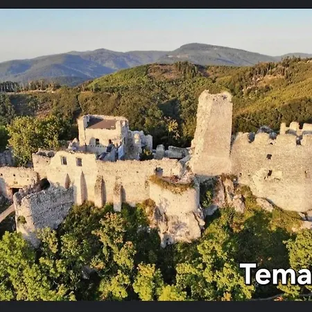 U Vajdov شقة Stara Lehota