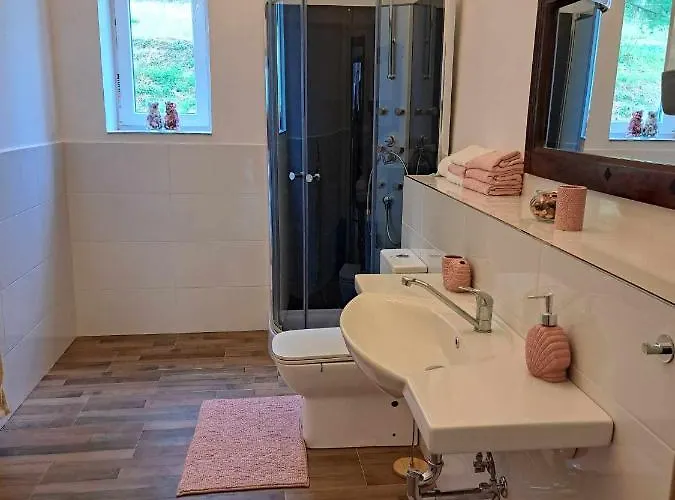 U Vajdov * Stara Lehota